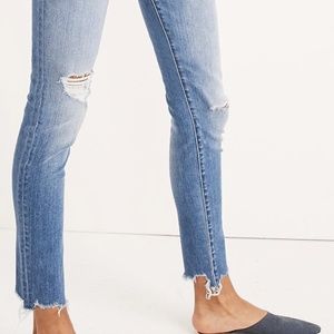 Madewell 'Petite 9" Mid-Rise Skinny Jeans in Frank